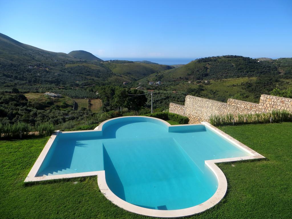 Collina Degli Ulivi B&B Itri Buitenkant foto