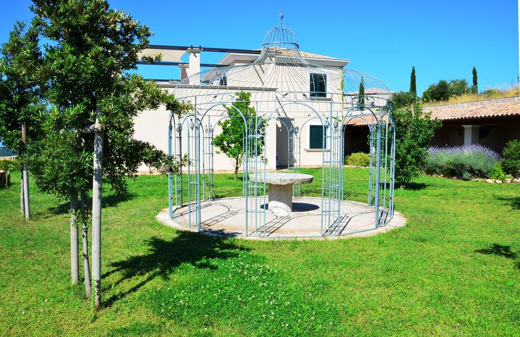 Collina Degli Ulivi B&B Itri Buitenkant foto