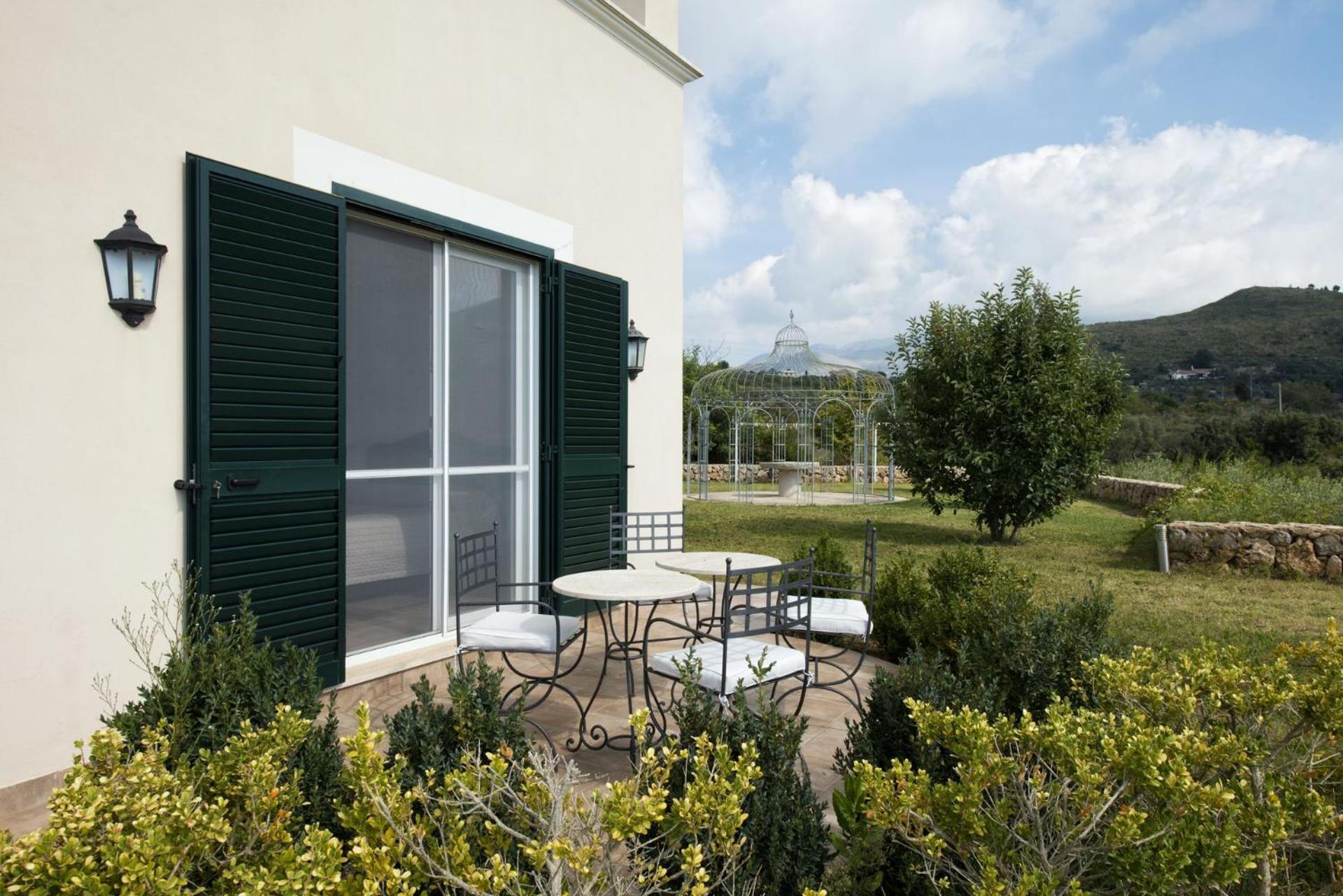 Collina Degli Ulivi B&B Itri Buitenkant foto