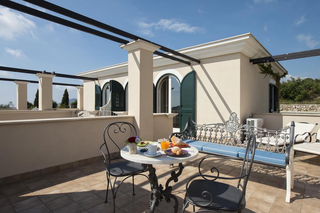 Collina Degli Ulivi B&B Itri Buitenkant foto